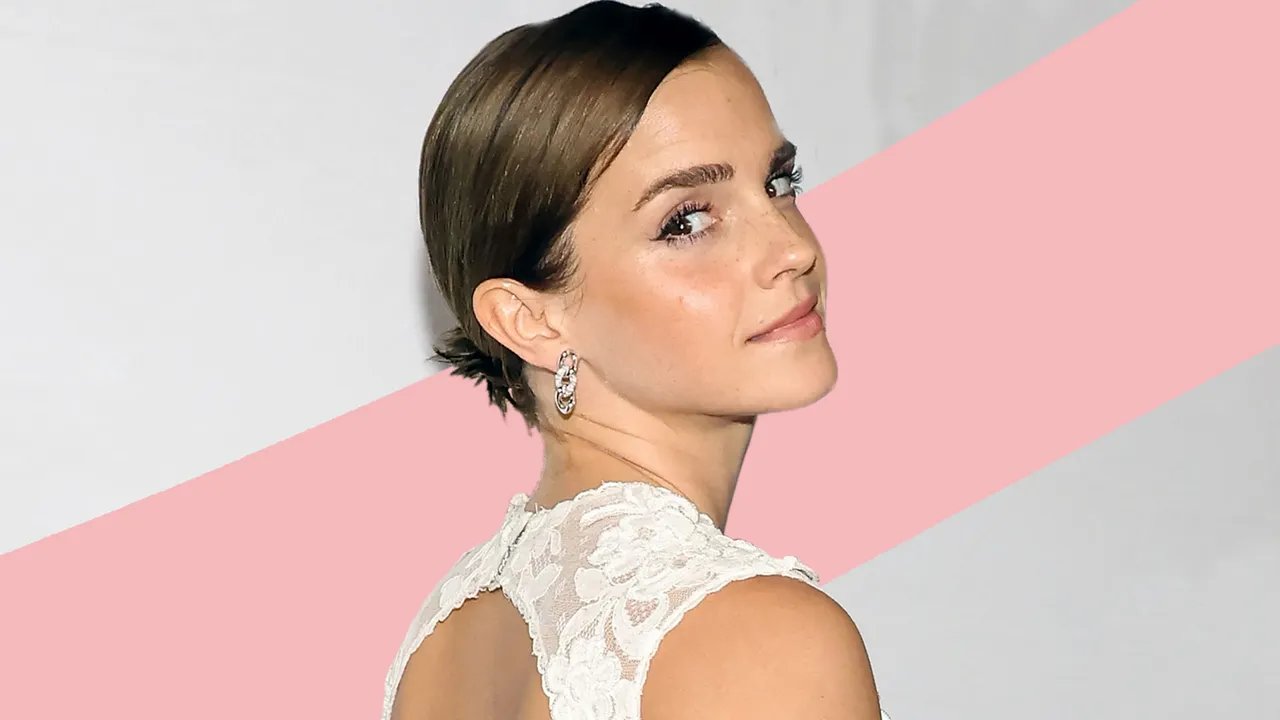 EI54Fxzn Another very powerful emmagasm. The close up of Emma Watson is so amazing 10.jpg